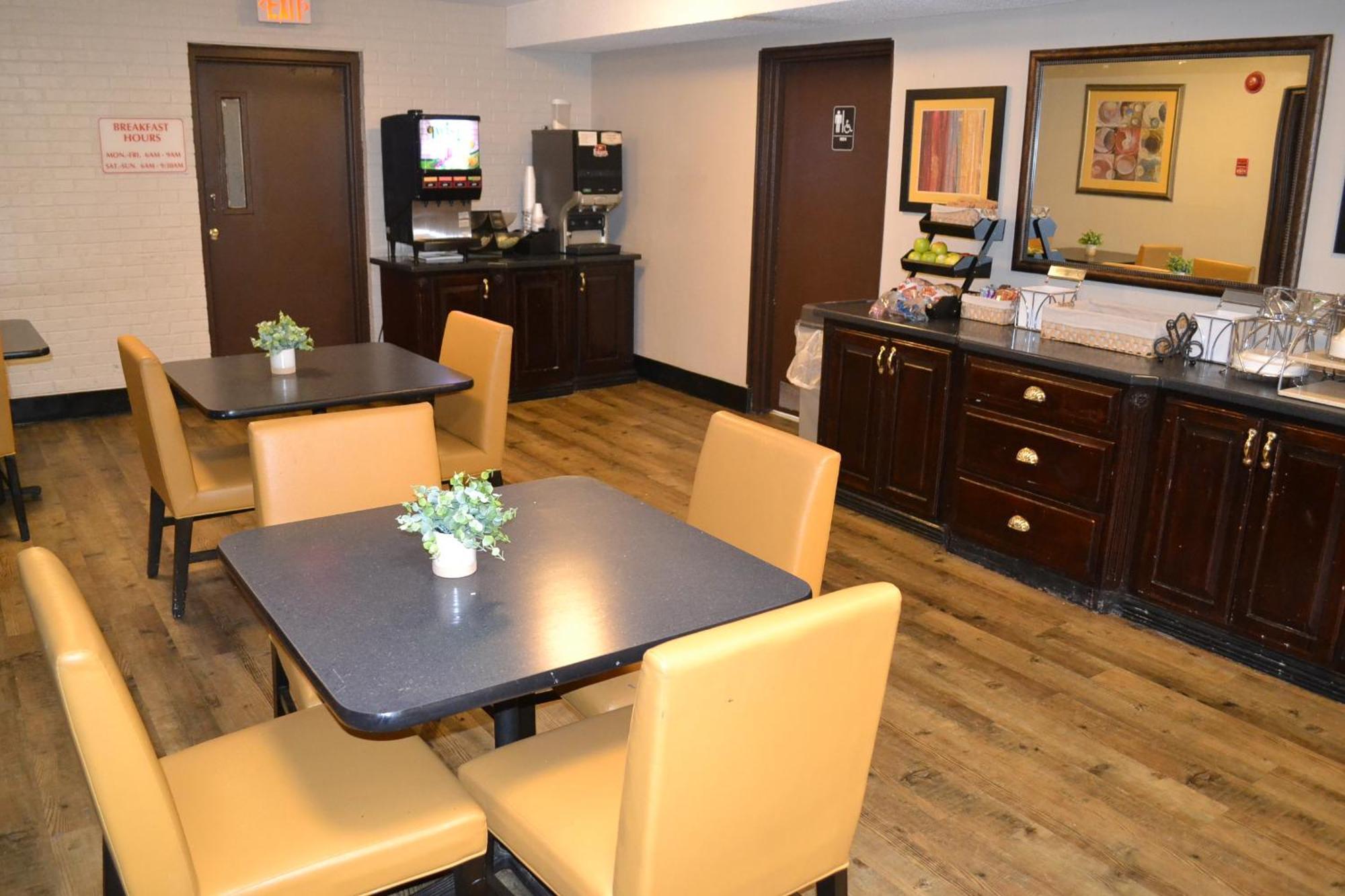 Dayspring Extended Stay Greensboro Luaran gambar