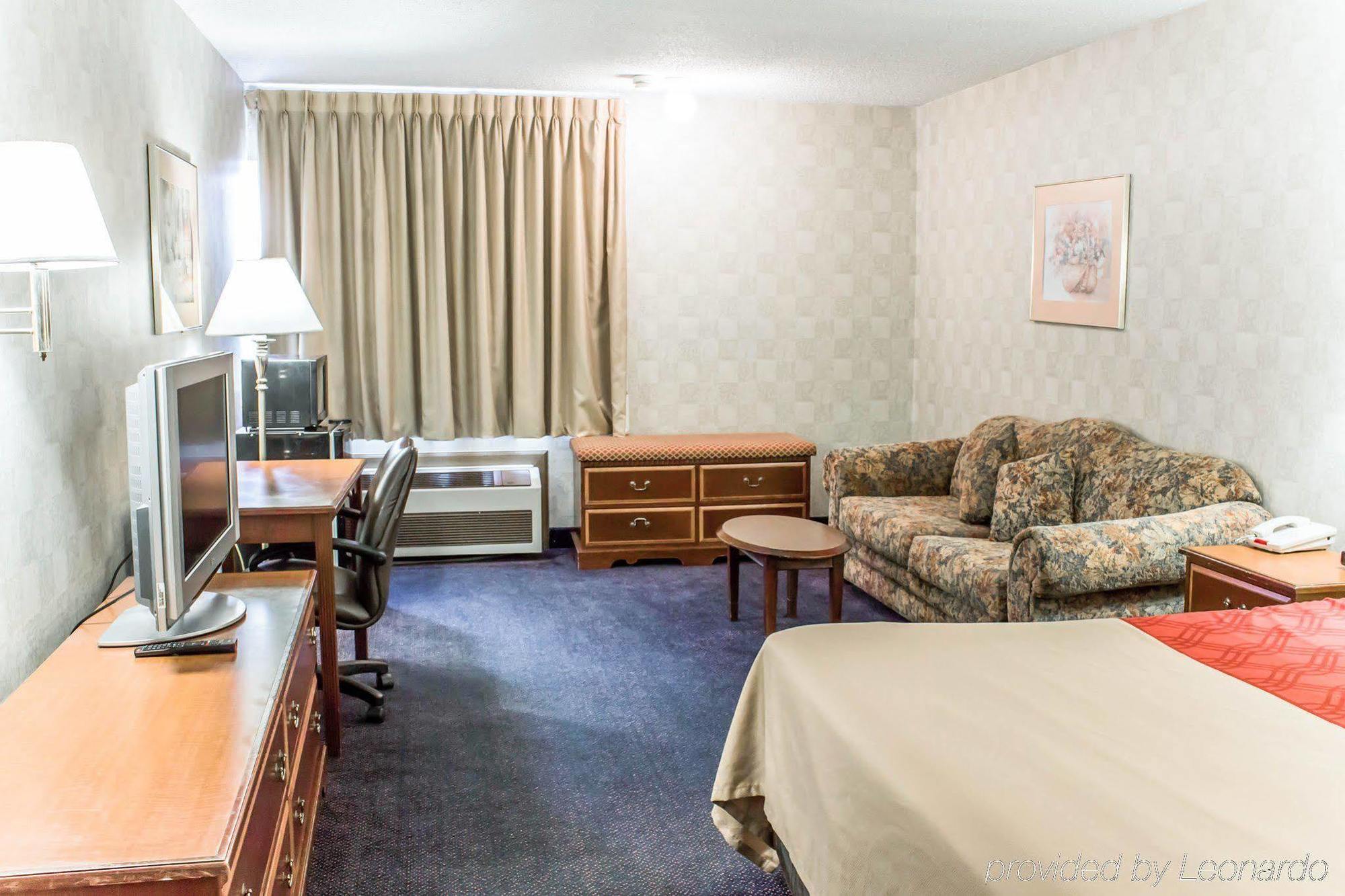 Dayspring Extended Stay Greensboro Luaran gambar