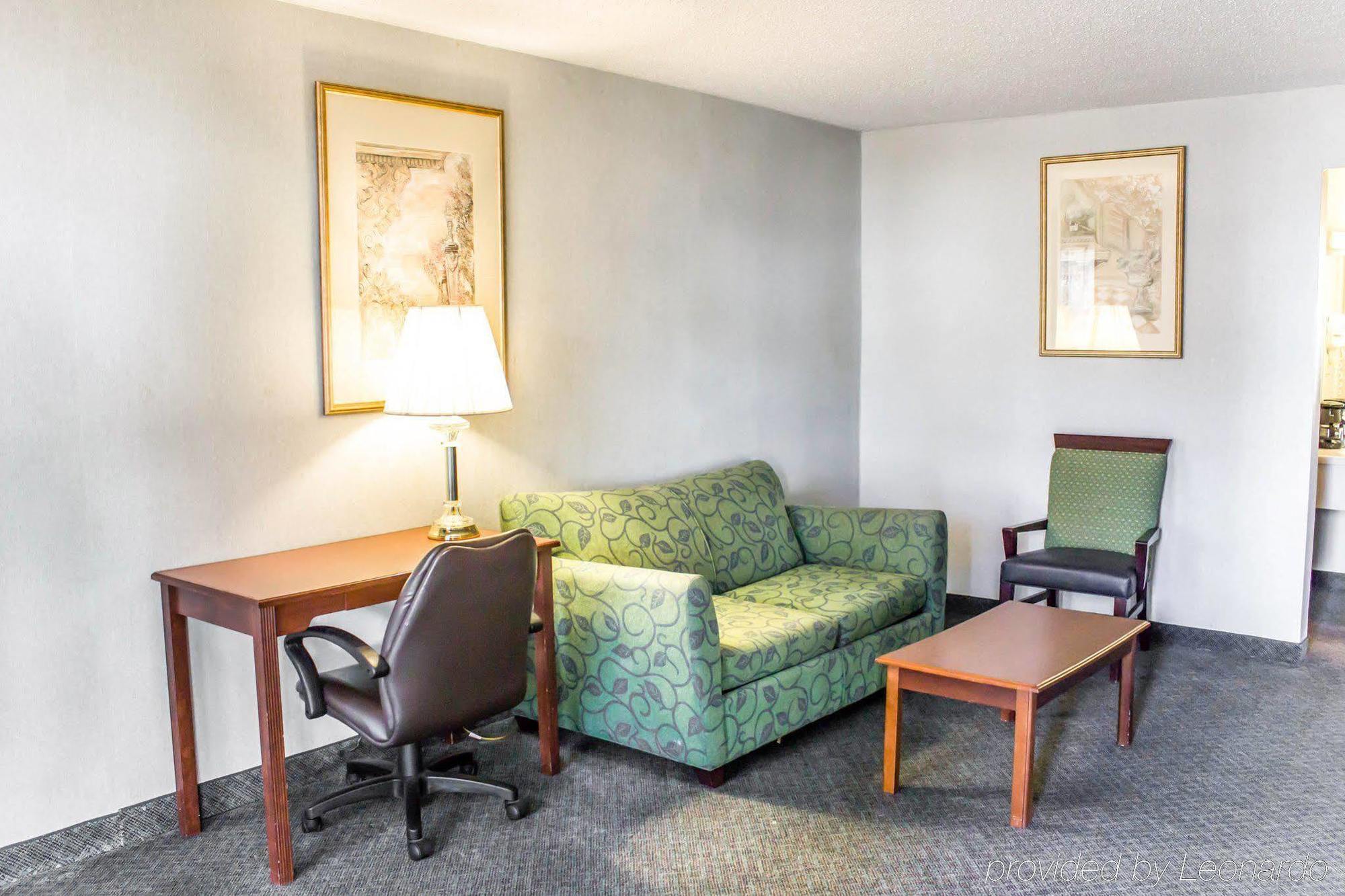 Dayspring Extended Stay Greensboro Luaran gambar