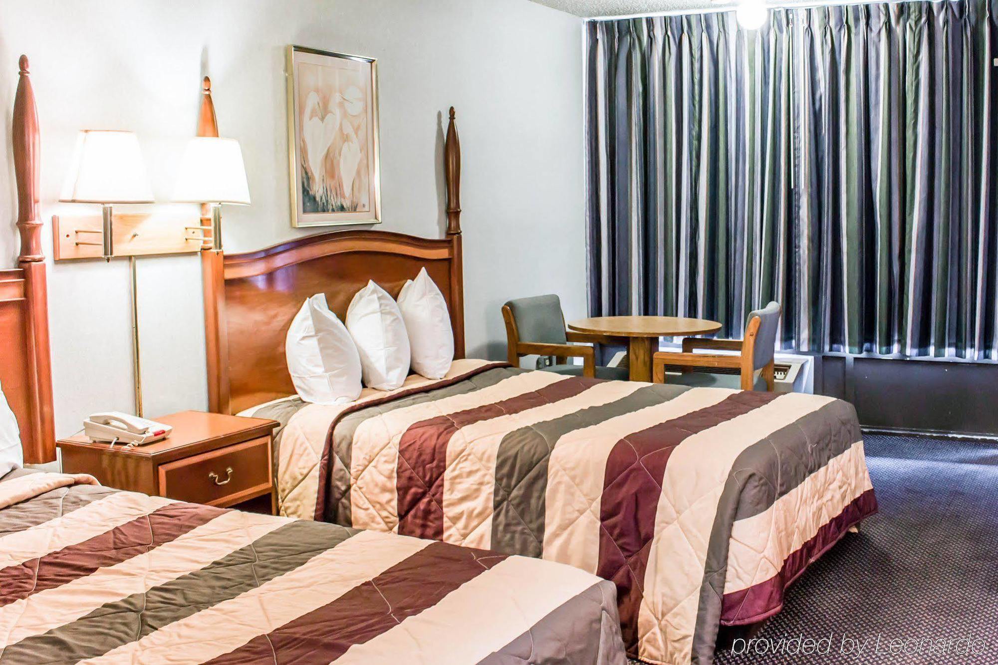 Dayspring Extended Stay Greensboro Luaran gambar